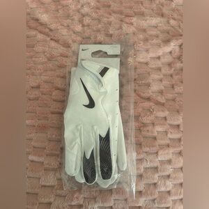 Nike White and Black Men's vapor jet football gloves